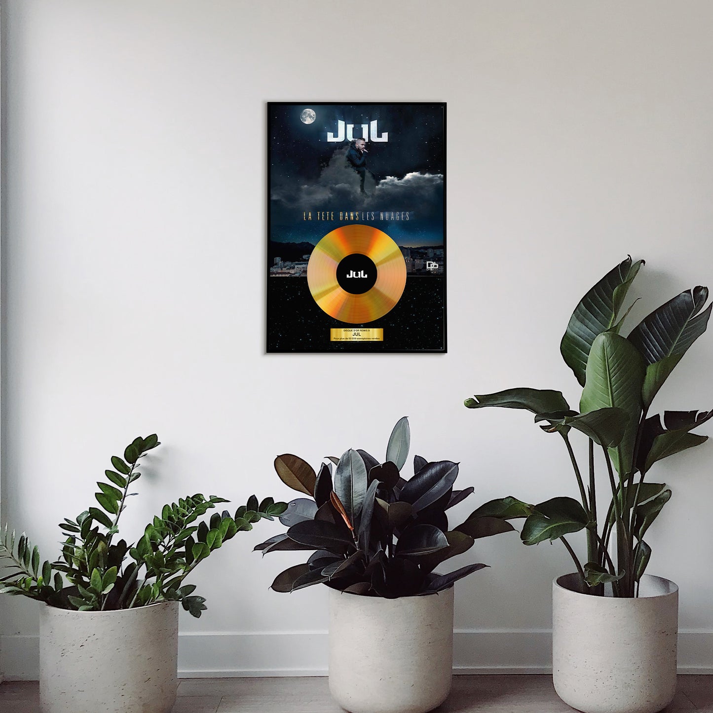 Jul - La tête dans les nuages
